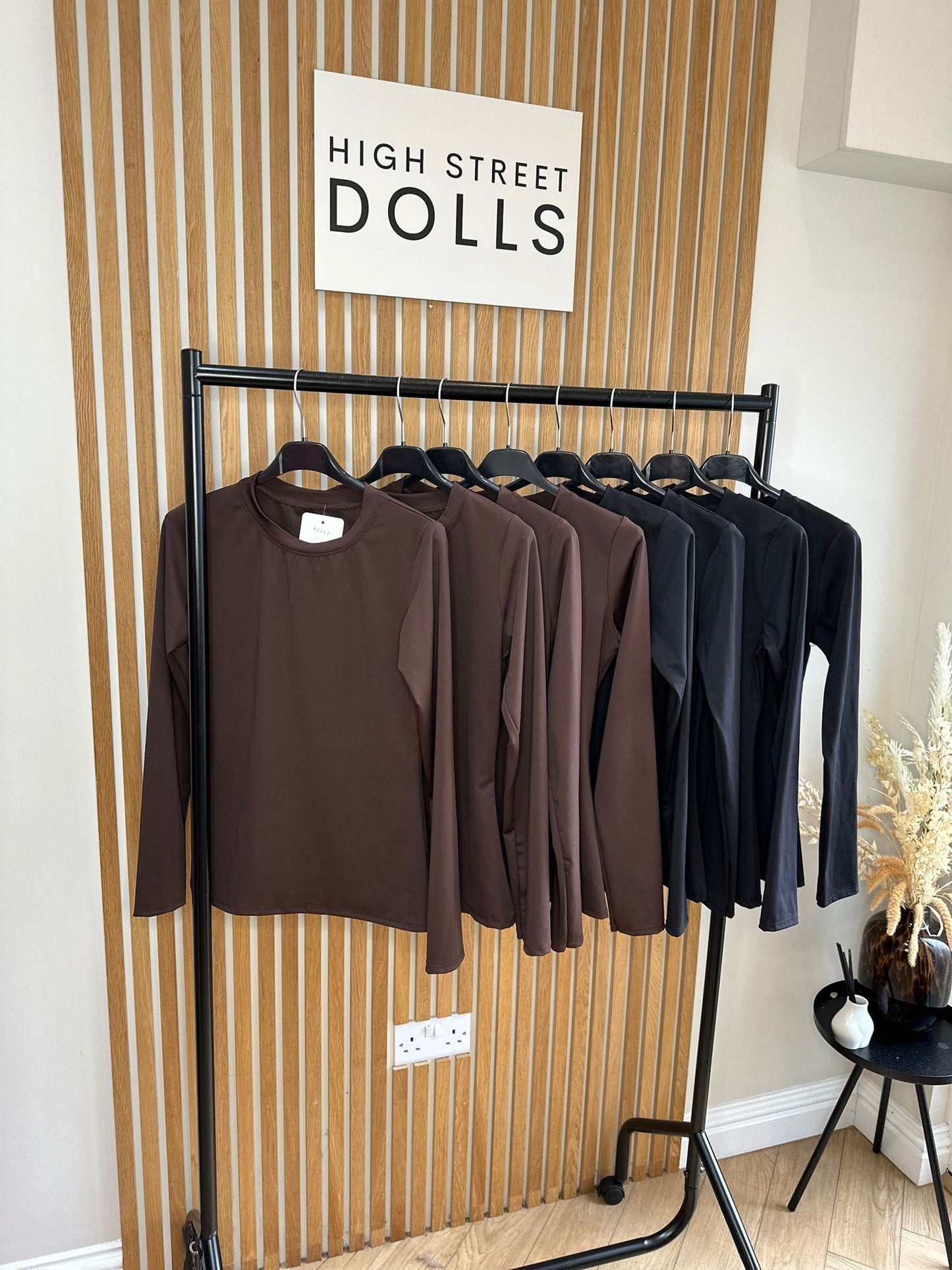 Minnie Long Sleeve Fitted T Shirt Round Neckline Summer Fashion