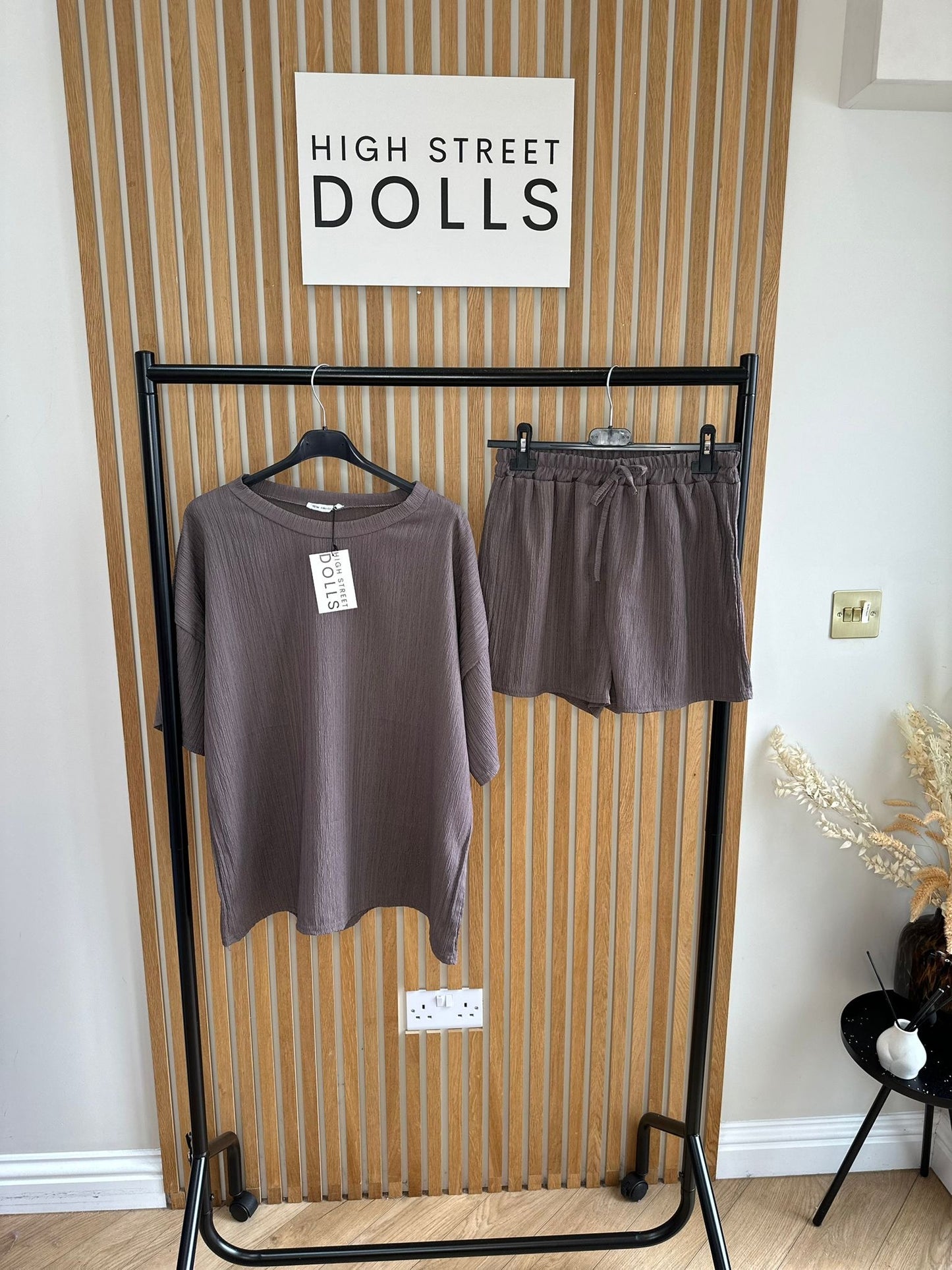 Maddison T Shirt and Shorts Set Summer Outfit Holiday set Crinkle fabric Co-ord