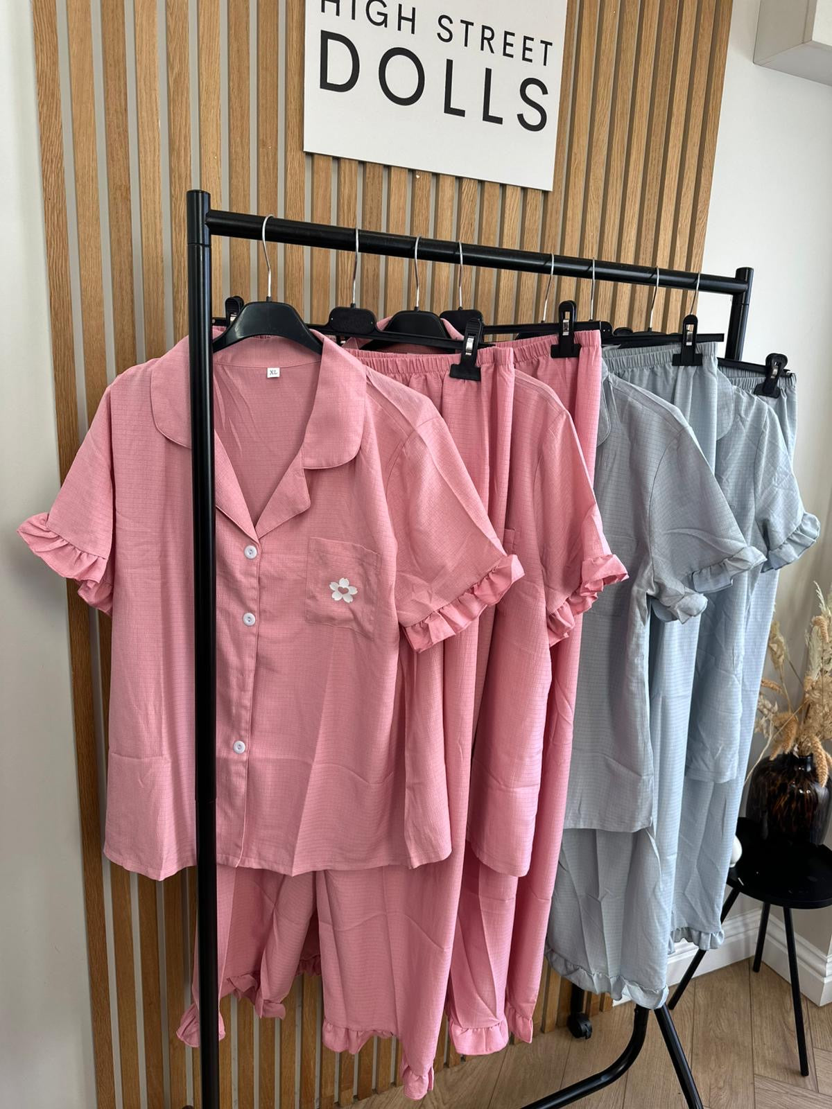 Women’s Pyjamas Set Short Sleeves Trousers Ruffle Details Floral Print Button Down PJs