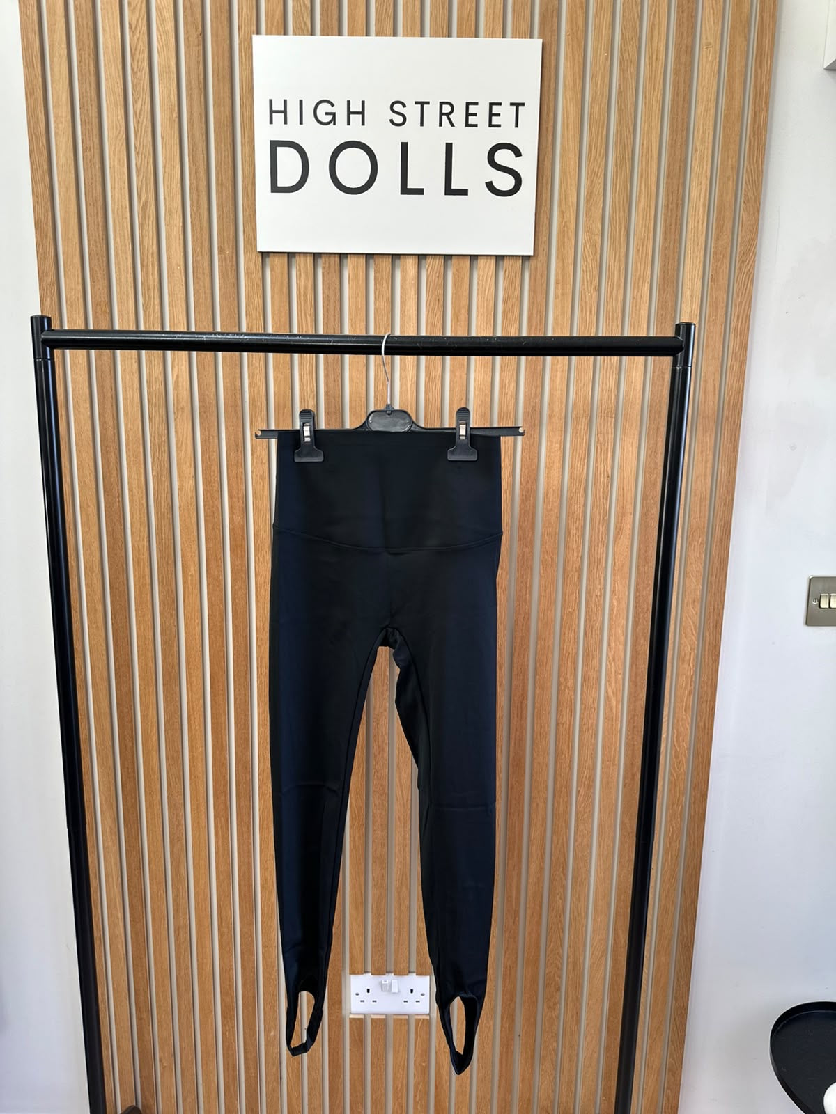 Lucia Sculpting Stirrup Leggings Lycra Material – High Waisted Autumn Winter