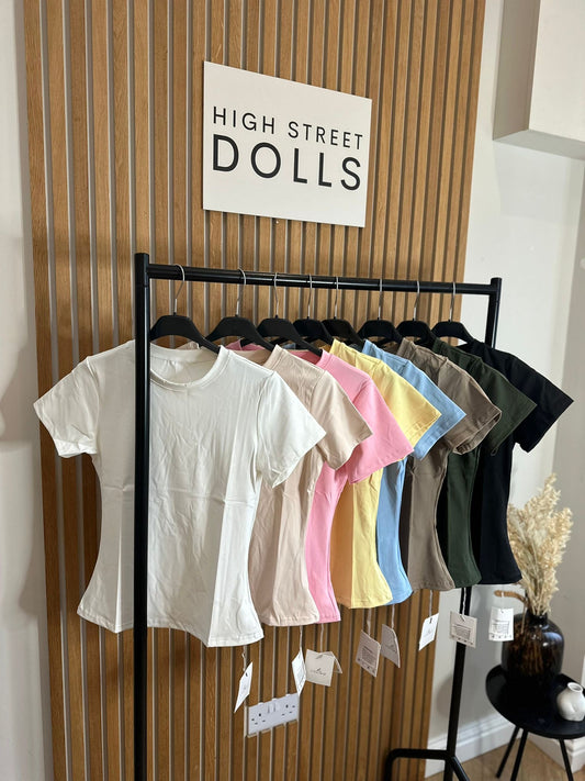 Minnie Short Sleeve Fitted Top T Shirt Round Neckline Spring Summer Winter Fashion