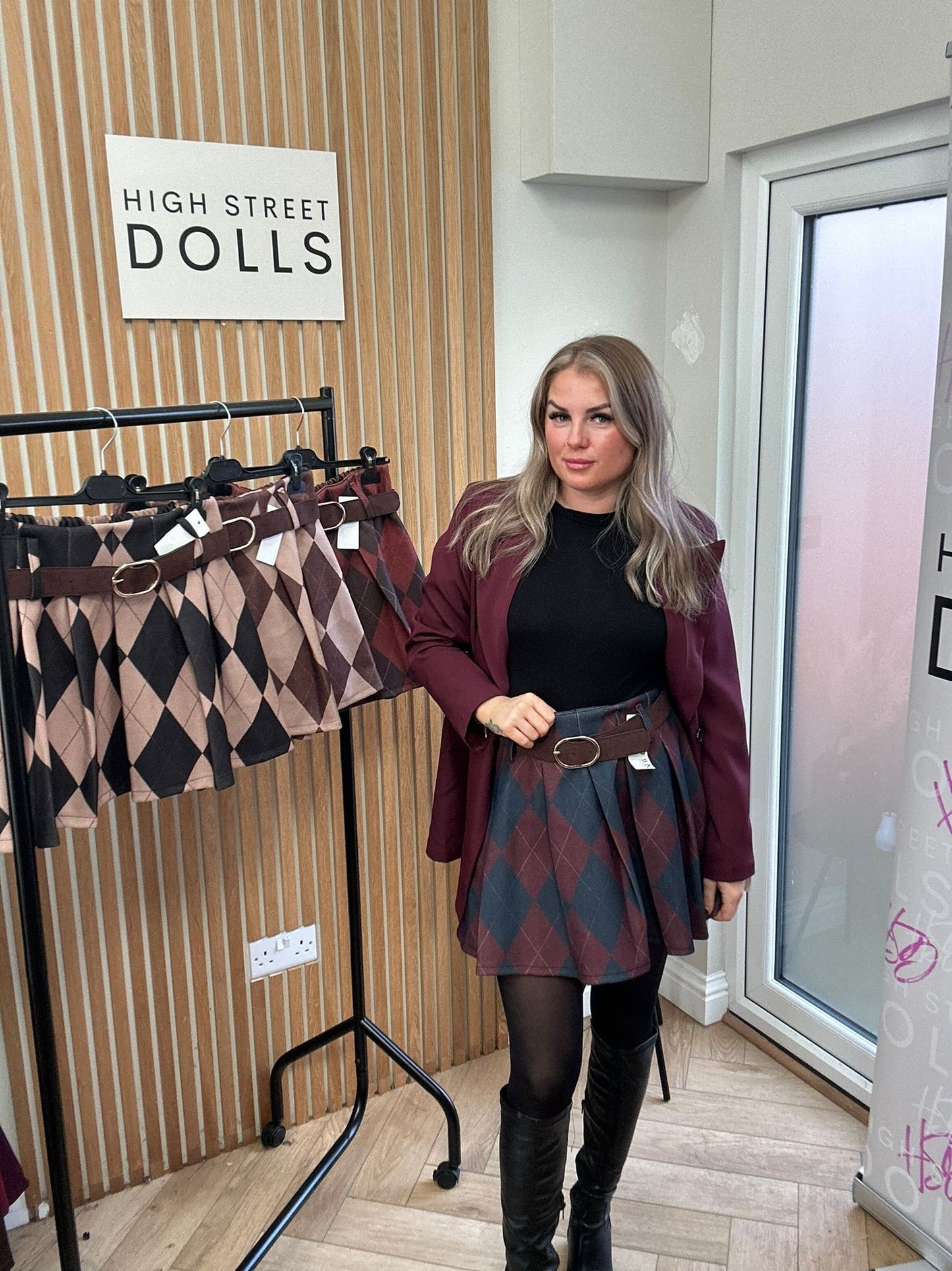 Audrey Diamond Checkered Skirt Autumn Winter Christmas Festive