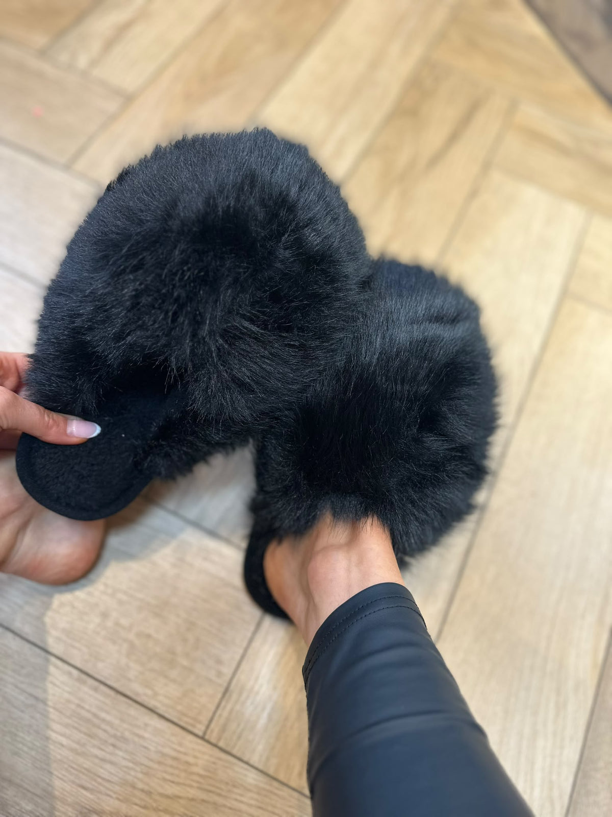 Fluffy XL Pom Pom Slippers Faux Fur Lined Cosy Slippers Autumn Winter Christmas Present