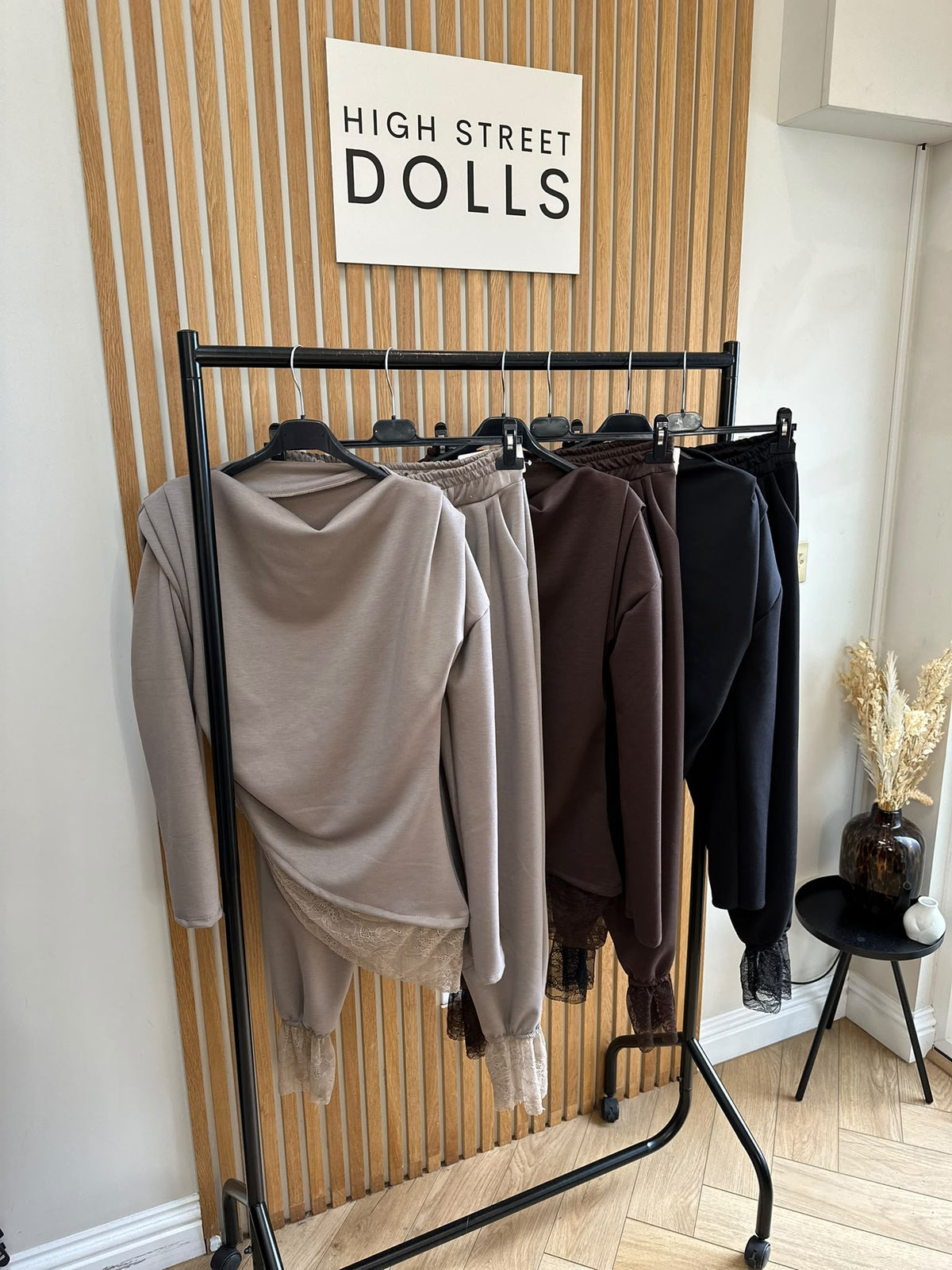 Lola Lace Trim Long Sleeve Co-Ord Lounge Set – Women’s Autumn Winter Top & Trousers