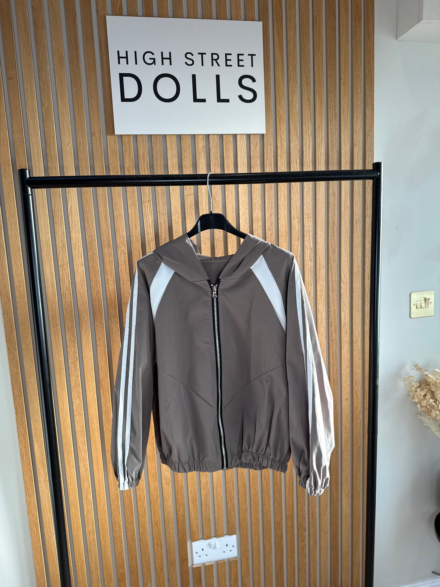Remi Striped Zip-Up Jacket Women’s Sporty Lightweight Cover-Up Summer and Autumn Layer