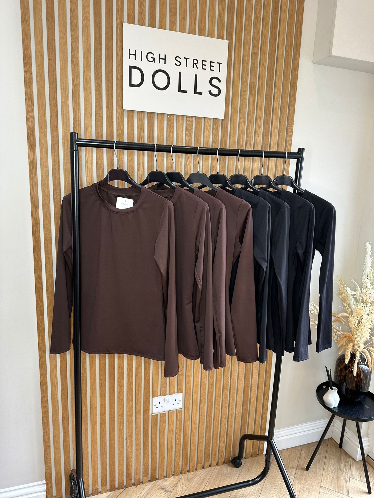 Minnie Long Sleeve Fitted T Shirt Round Neckline Summer Fashion