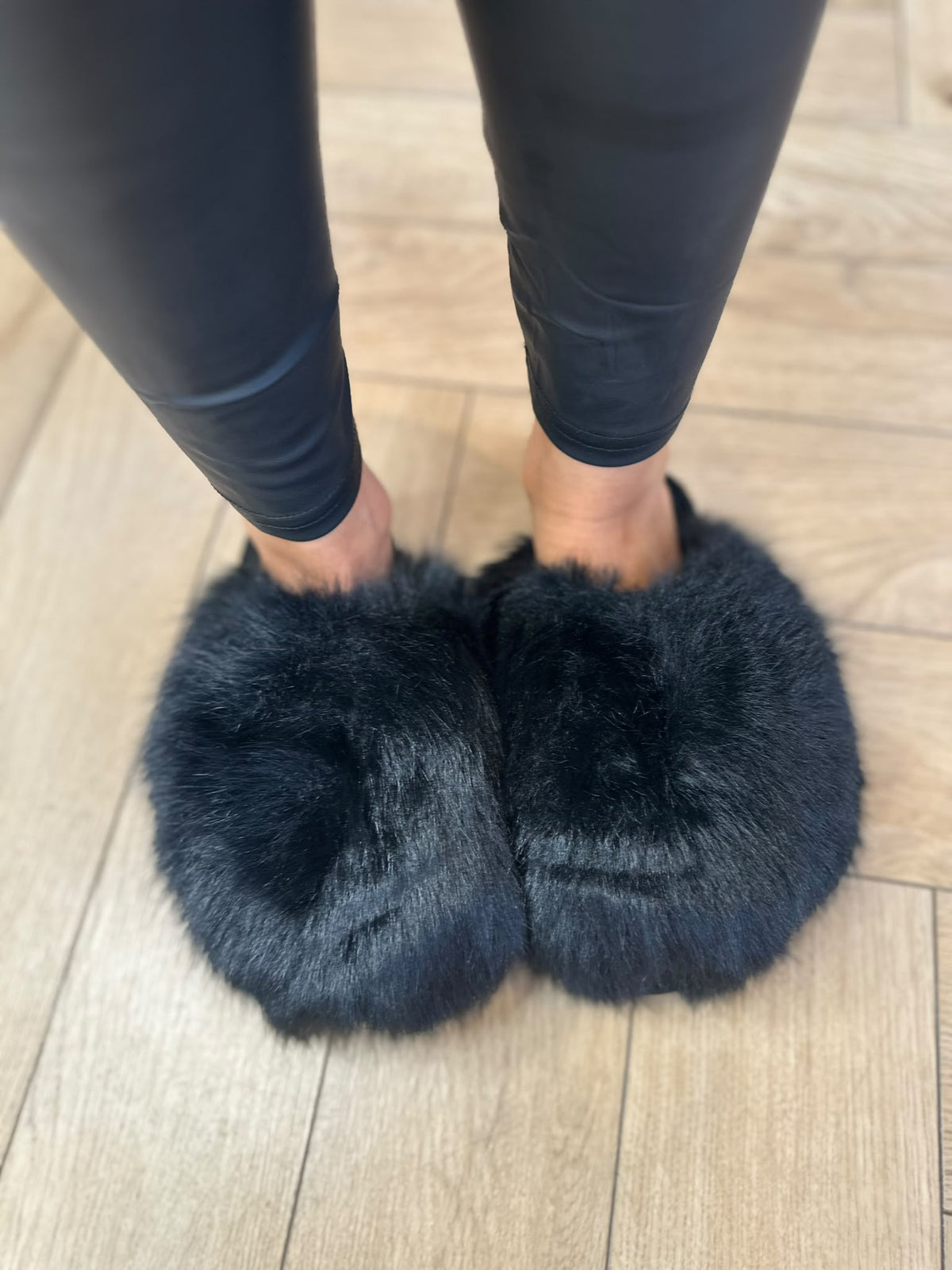 Fluffy XL Pom Pom Slippers Faux Fur Lined Cosy Slippers Autumn Winter Christmas Present