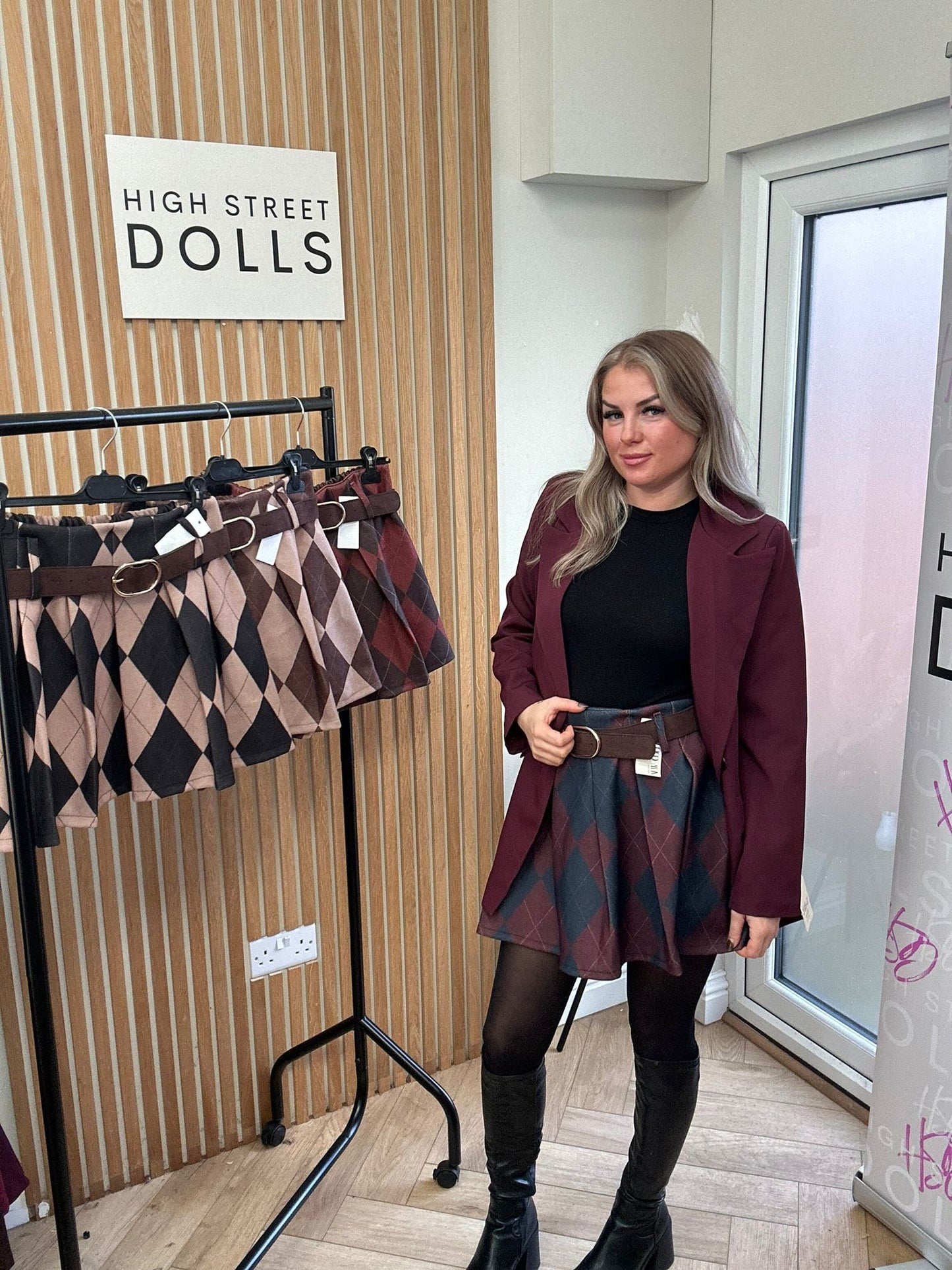 Audrey Diamond Checkered Skirt Autumn Winter Christmas Festive