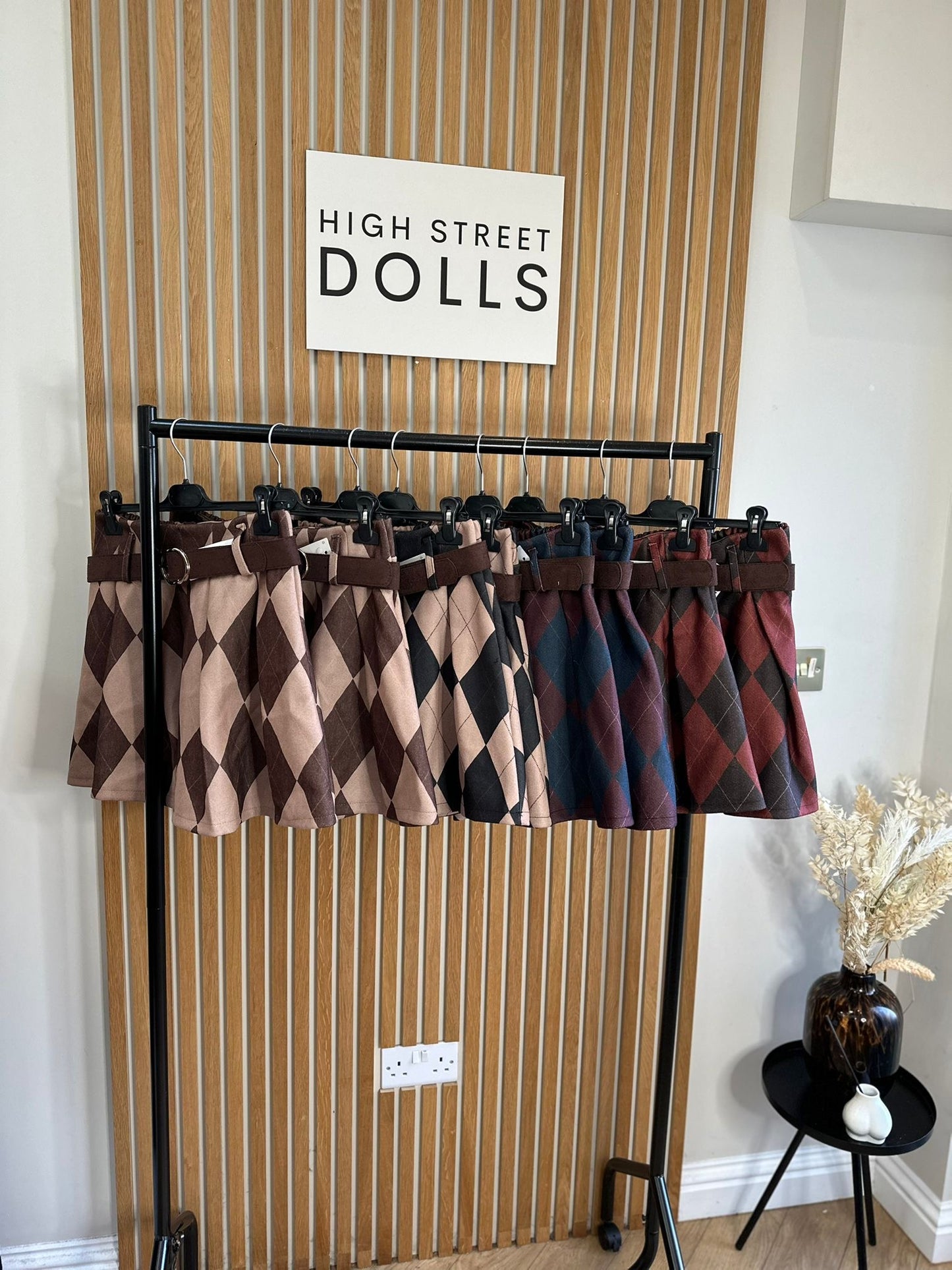 Audrey Diamond Checkered Skirt Autumn Winter Christmas Festive