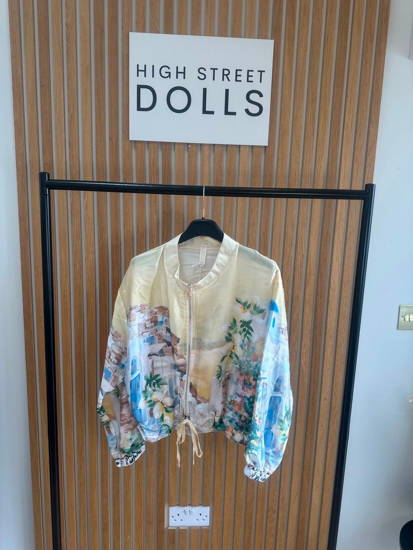 Caterina Jacket Light Weight Material Summer Colourful Prints Holiday