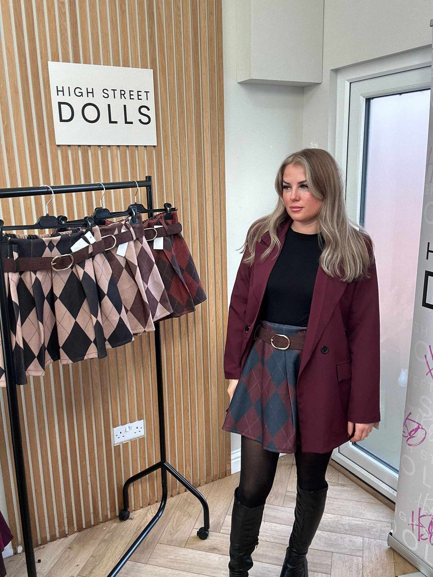 Audrey Diamond Checkered Skirt Autumn Winter Christmas Festive