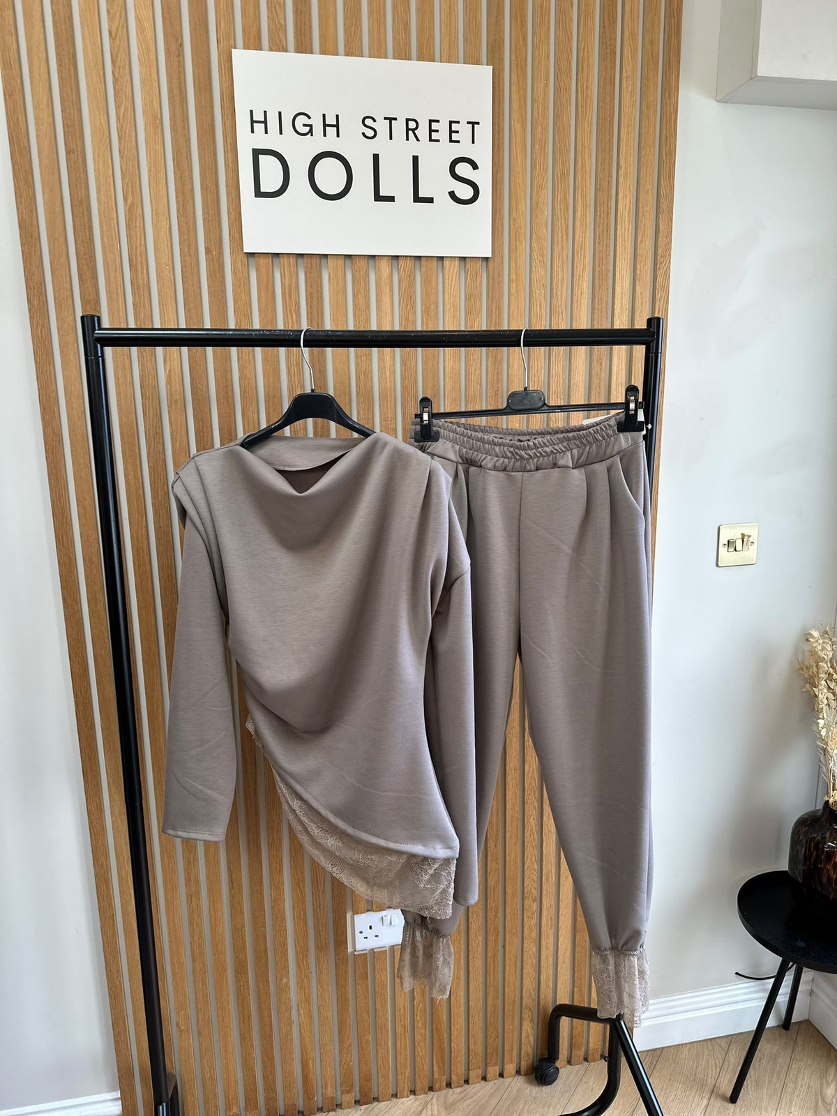 Lola Lace Trim Long Sleeve Co-Ord Lounge Set – Women’s Autumn Winter Top & Trousers
