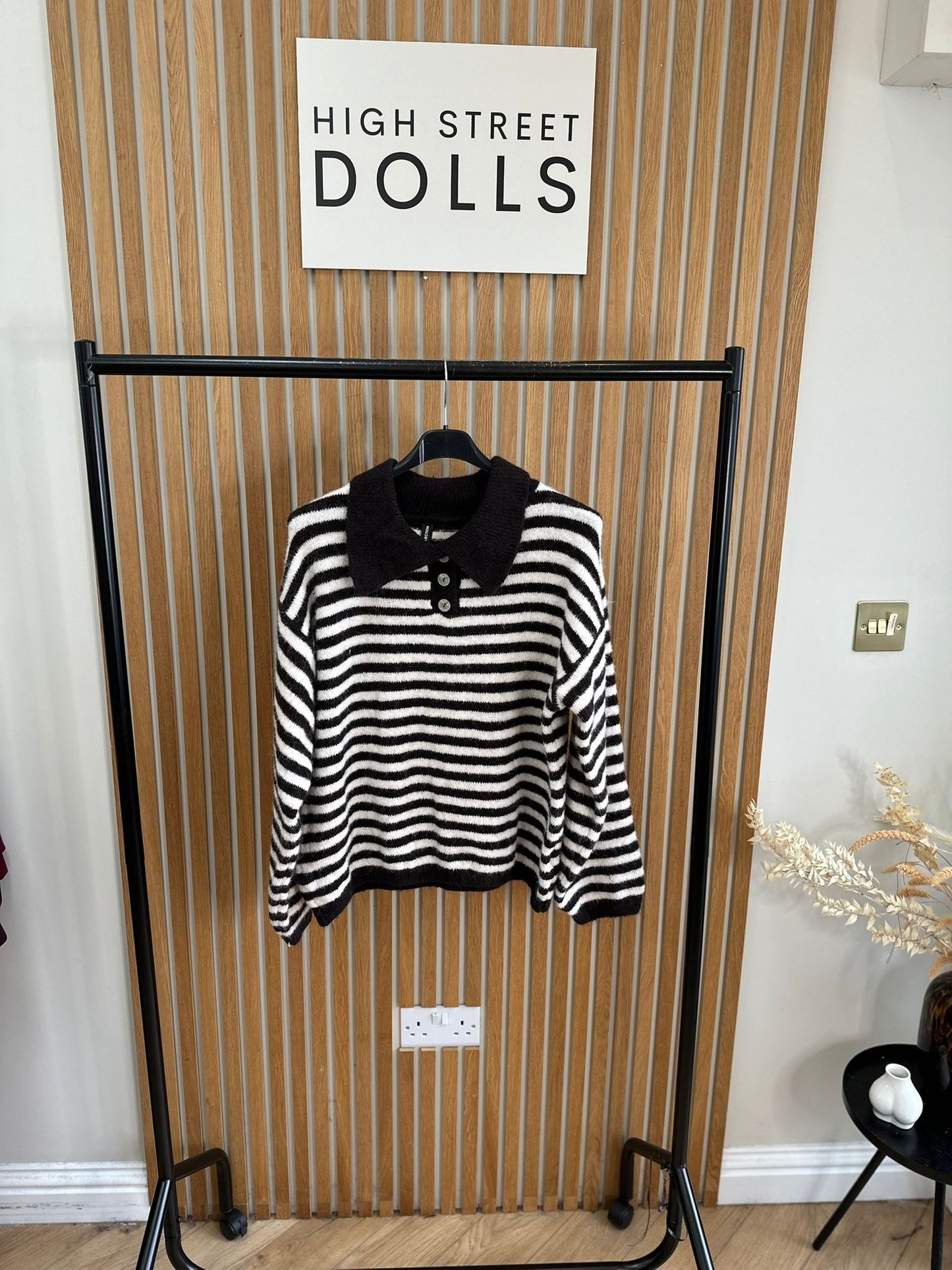 Sara Knitted Jumper Stripe Detail Slouchy Knitwear Button Up with Collar Autumn Winter