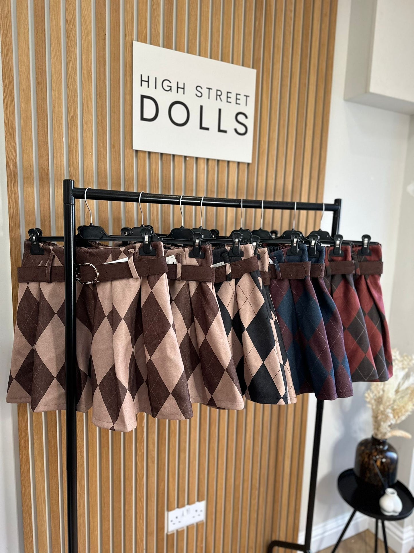 Audrey Diamond Checkered Skirt Autumn Winter Christmas Festive