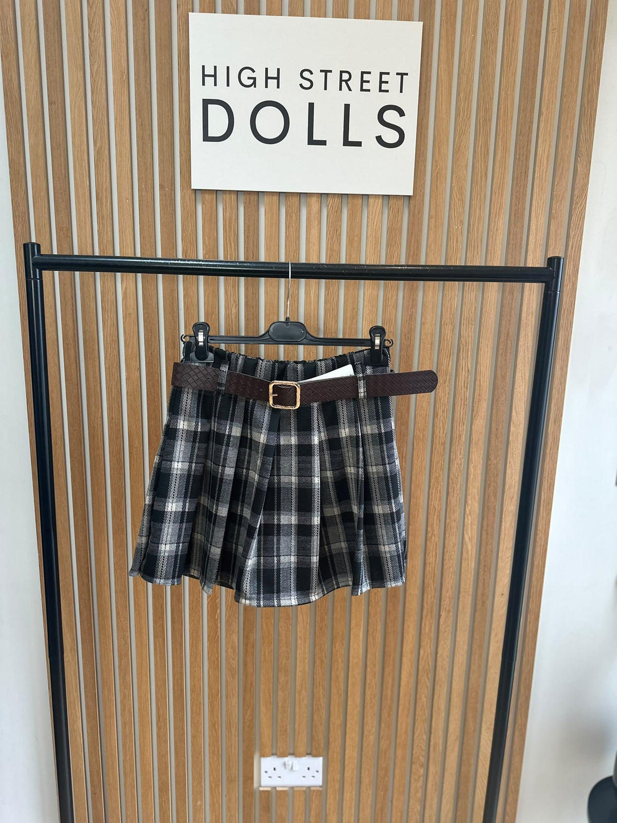 Cassidy Tartan Check Pleated Shorts/Skort – Belt Included, Front Pleated Skirt, Autumn Winter Women’s Fashion