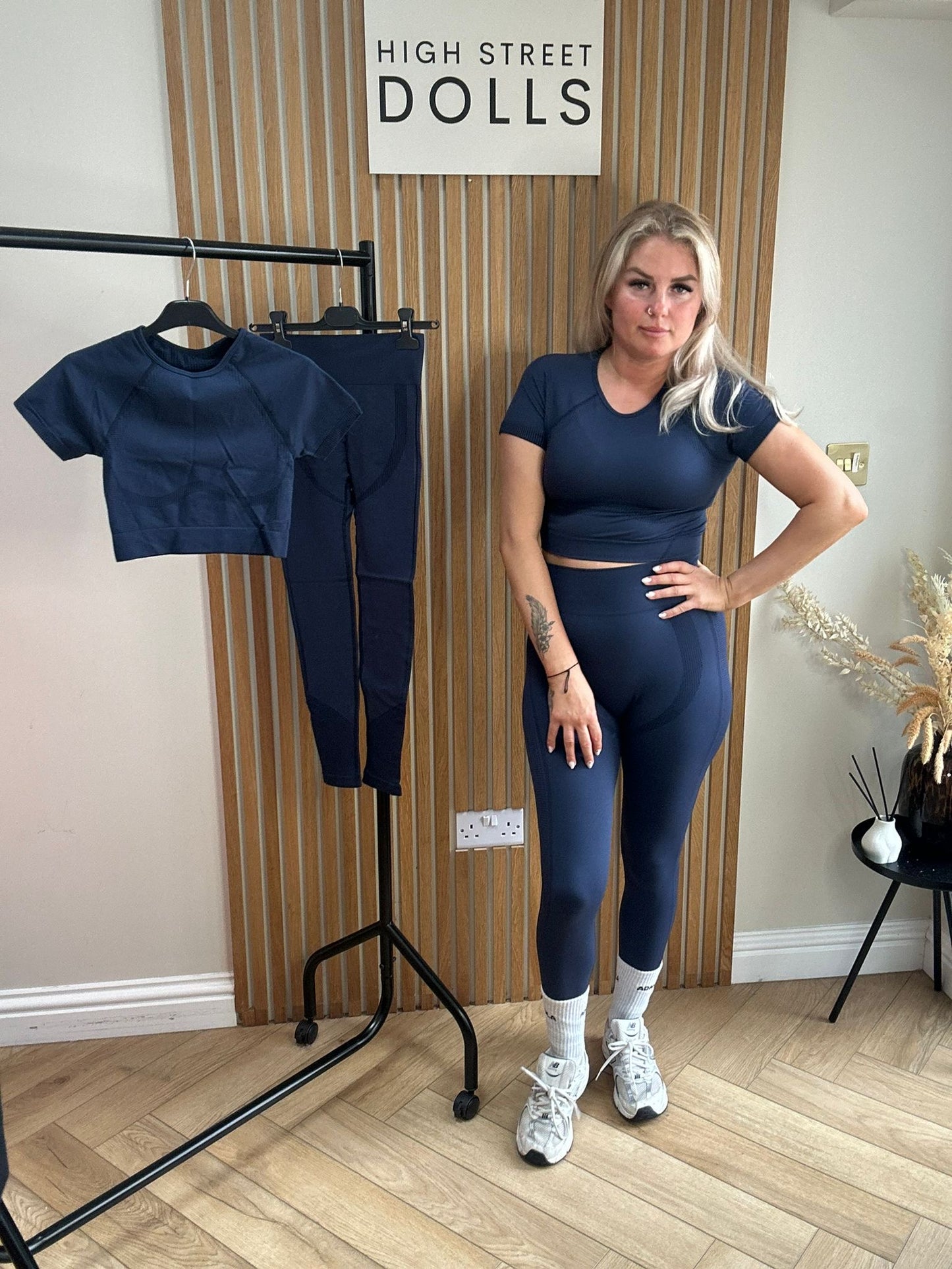 BodiBlossom Activewear Gym Set Navy T shirt and Leggings Co Ord