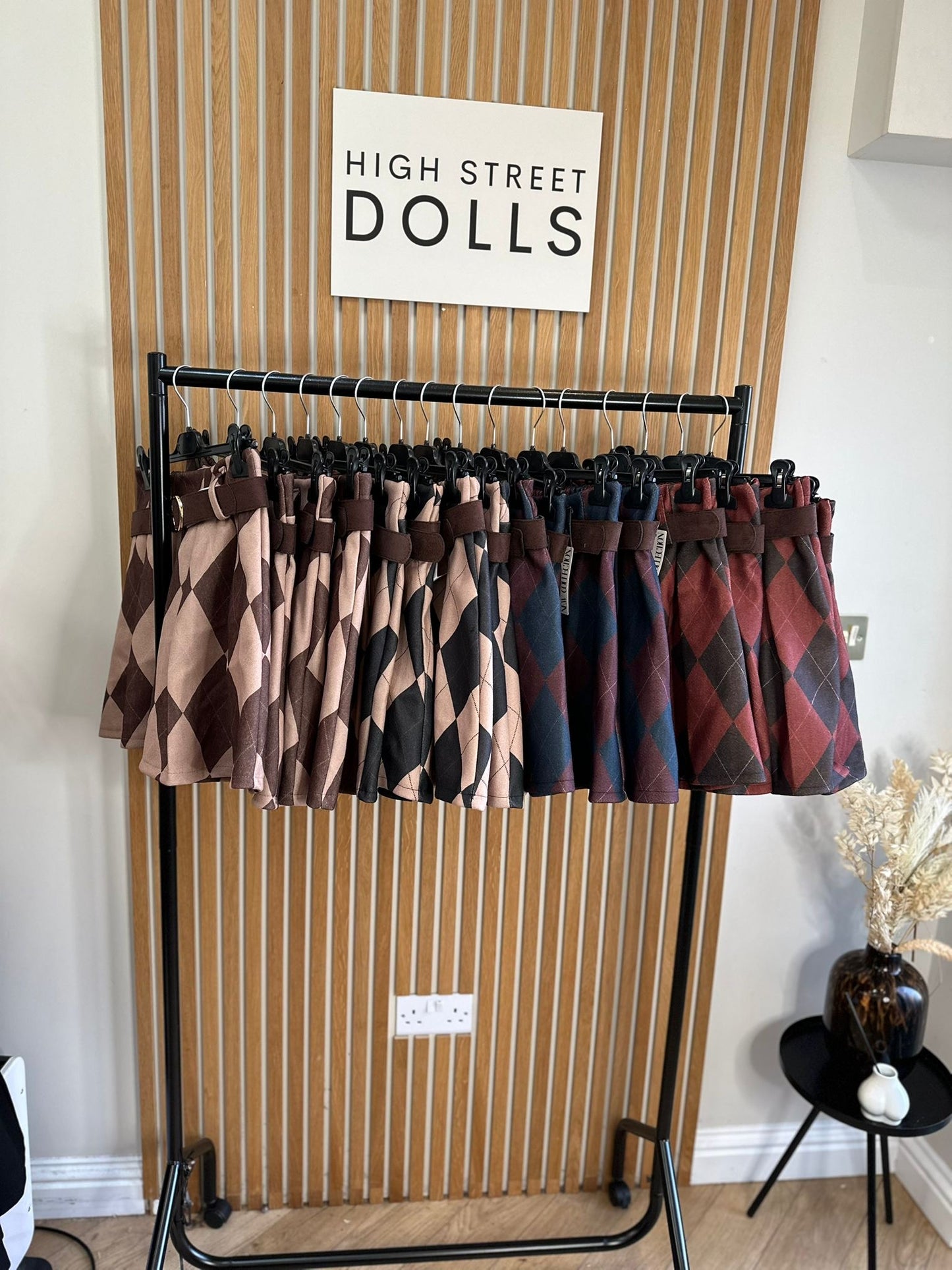 Audrey Diamond Checkered Skirt Autumn Winter Christmas Festive