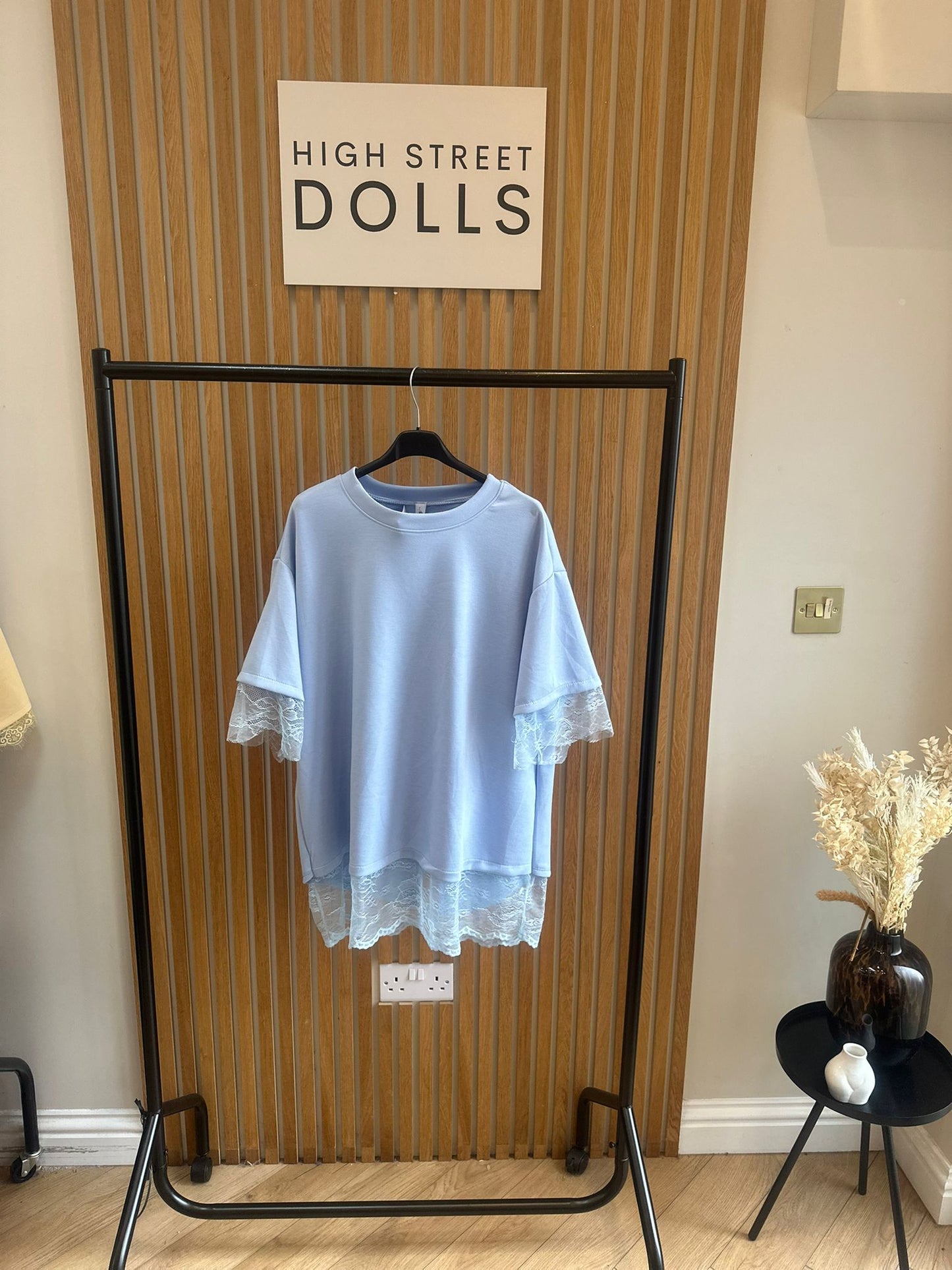 Neve Lace Oversized T Shirt Short Sleeves Open Back Spring Summer